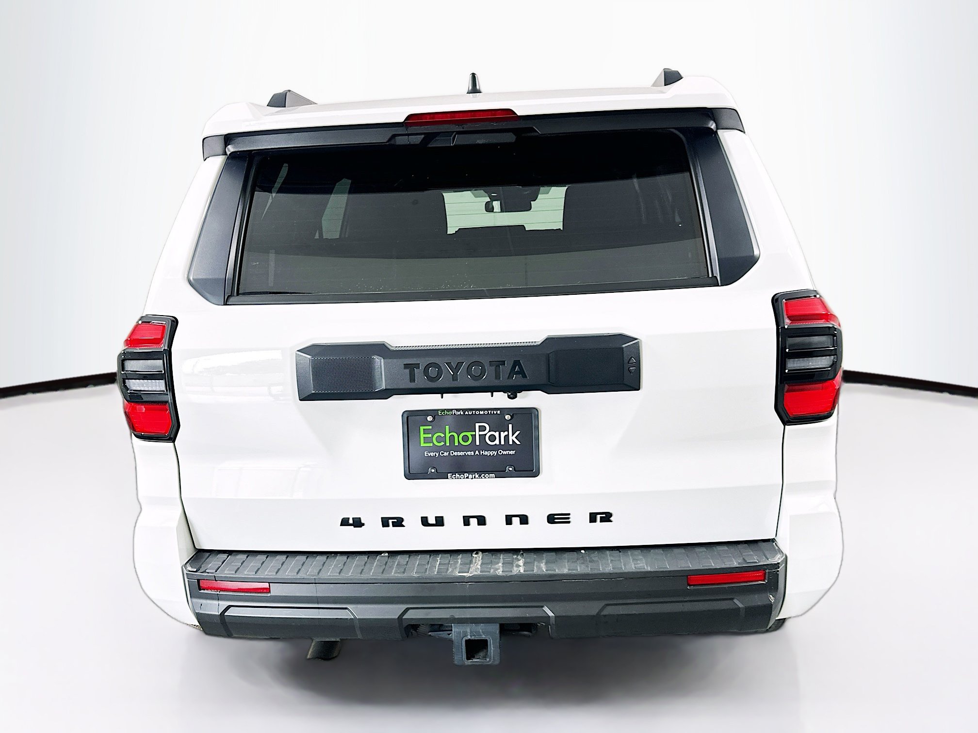 Used 2026 Toyota 4Runner SR5 AWD/4WD image 7