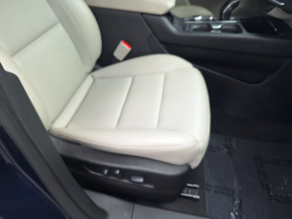 Used 2019 Cadillac XT4 Luxury FWD image 29