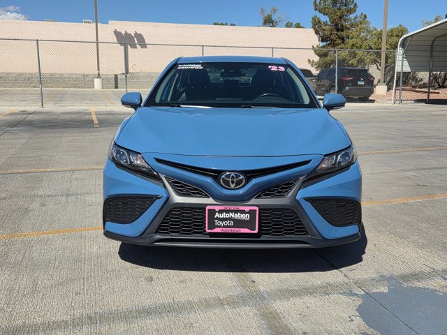 Used 2023 Toyota Camry SE w/ Blackout Package (TMS) video 2