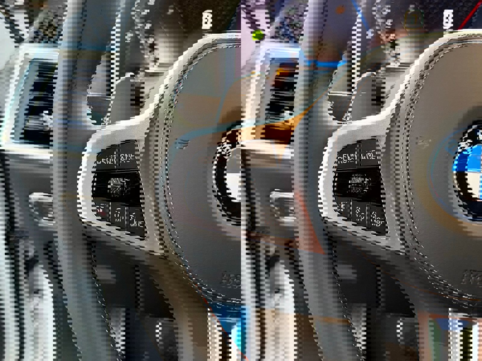 New 2026 BMW X7 M60i w/ Executive Package image 23