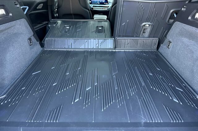 Certified 2024 Cadillac Lyriq Sport w/ LPO, Floor Liner Package AWD/4WD image 15