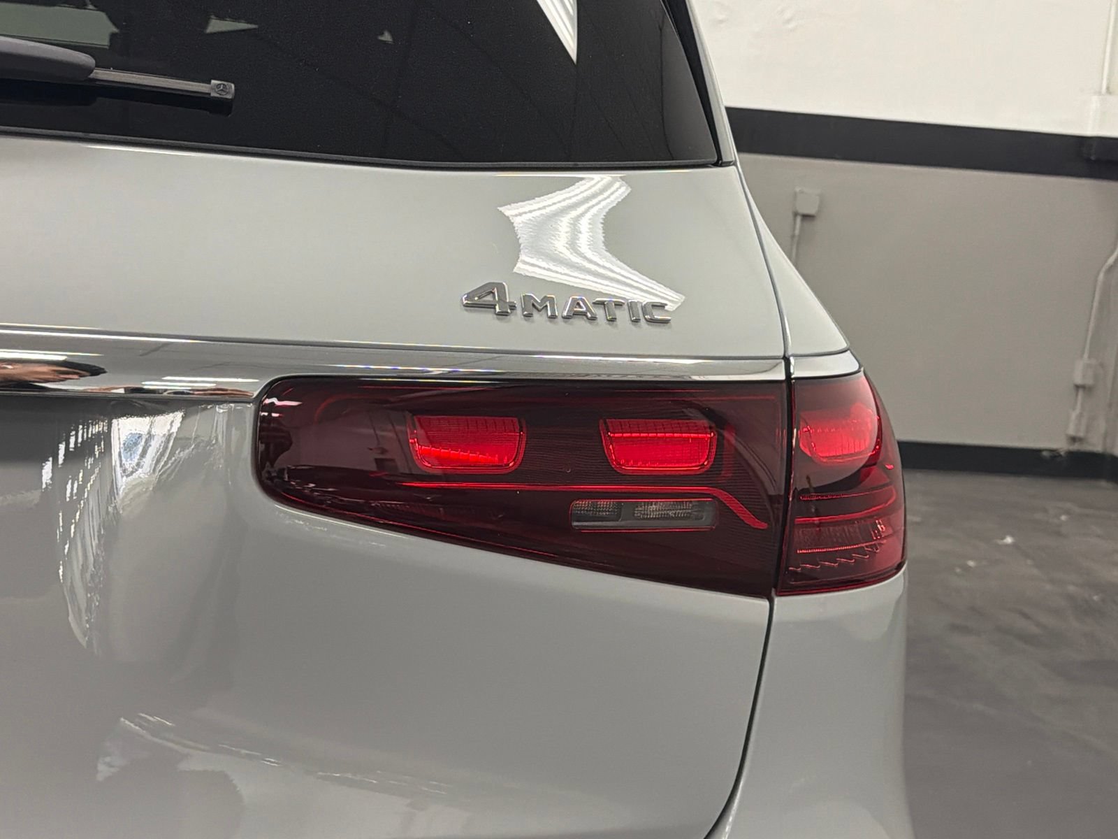 Used 2026 Mercedes-Benz GLS 580 4MATIC image 15