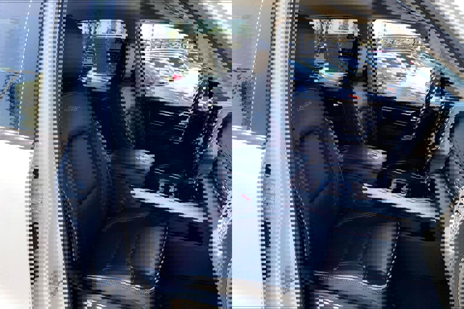 Used 2022 RAM 1500 Laramie AWD/4WD image 9