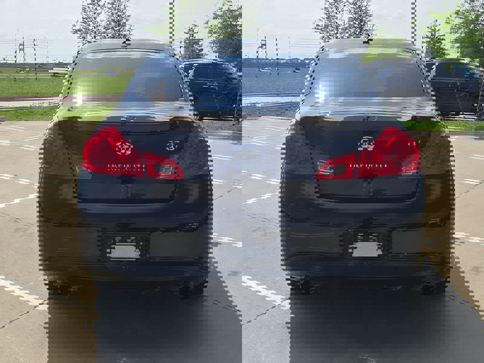 Used 2013 INFINITI G37 Journey w/ Premium Pkg image 5