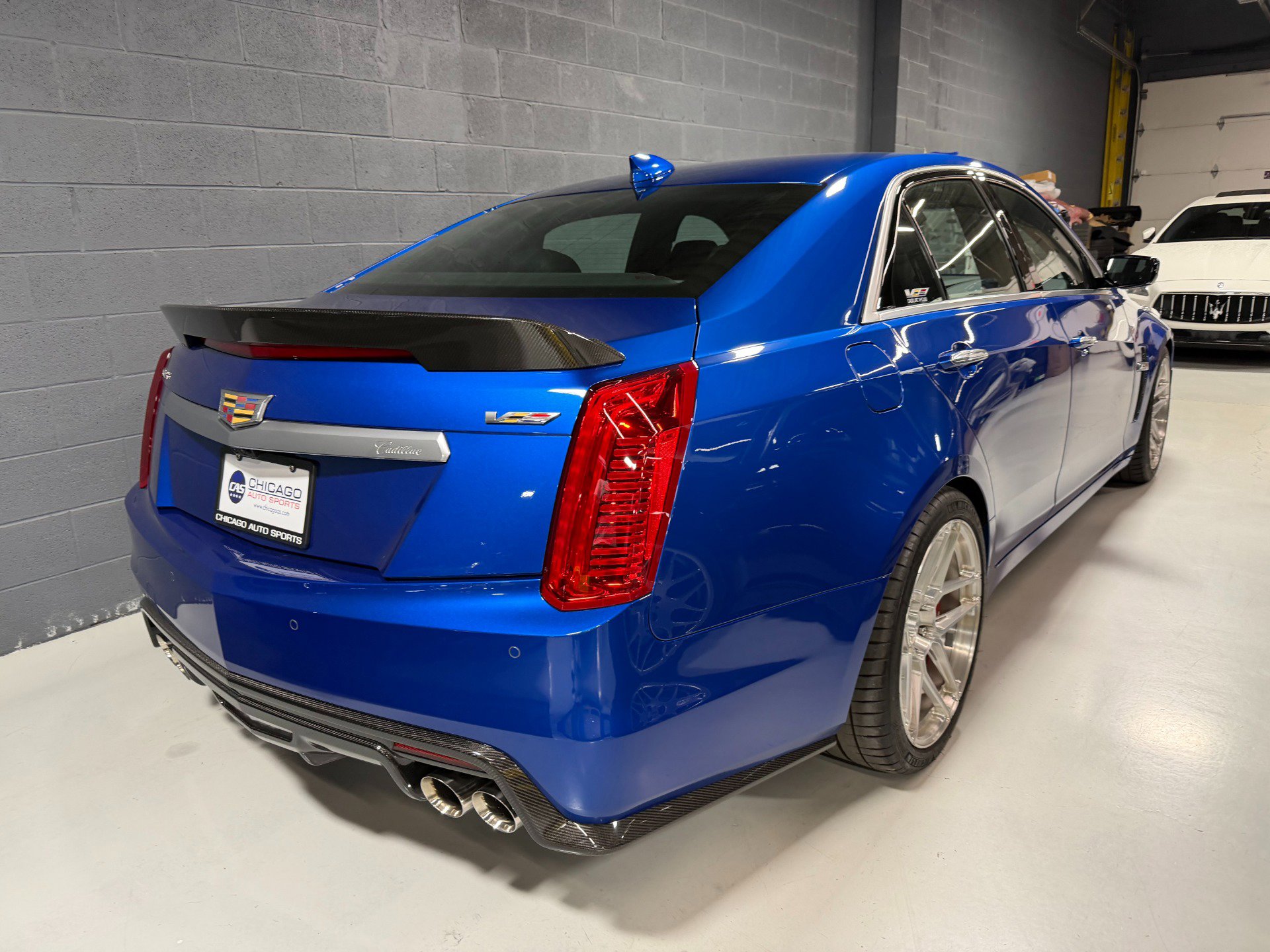 Used 2018 Cadillac CTS V w/ Carbon Fiber Package image 2