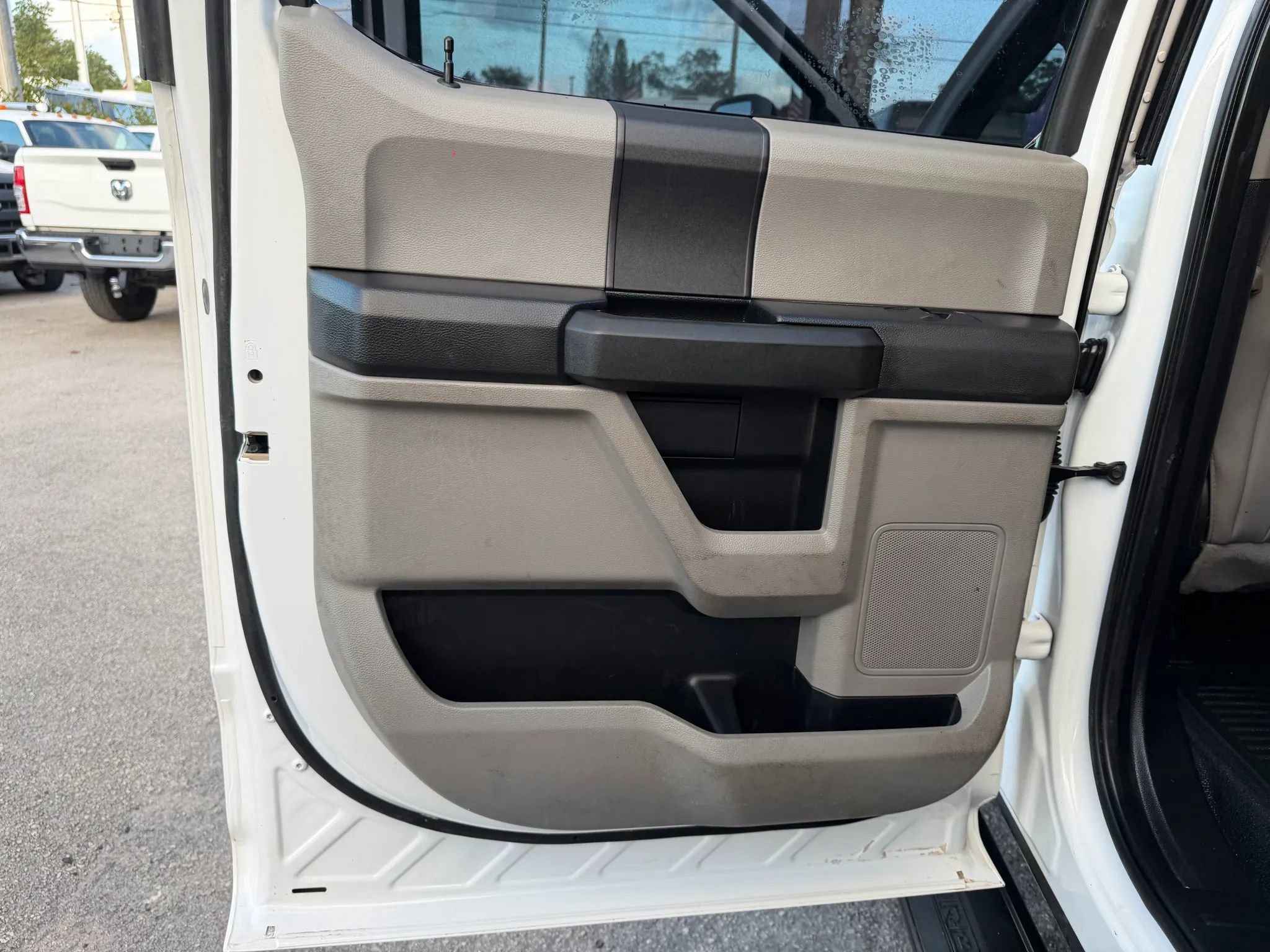 Used 2019 Ford F450 XL w/ Power Equipment Group image 14