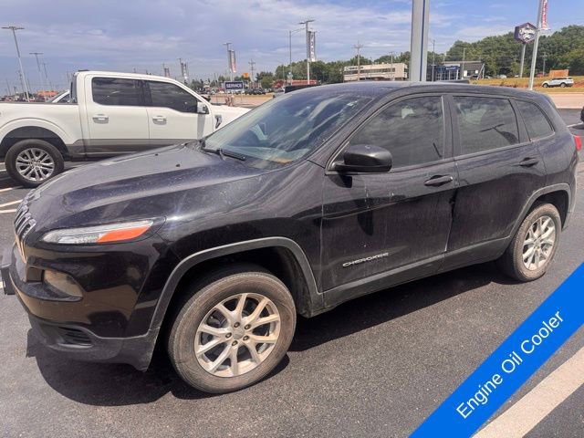 Used 2015 Jeep Cherokee Sport w/ Cold Weather Group FWD image 6