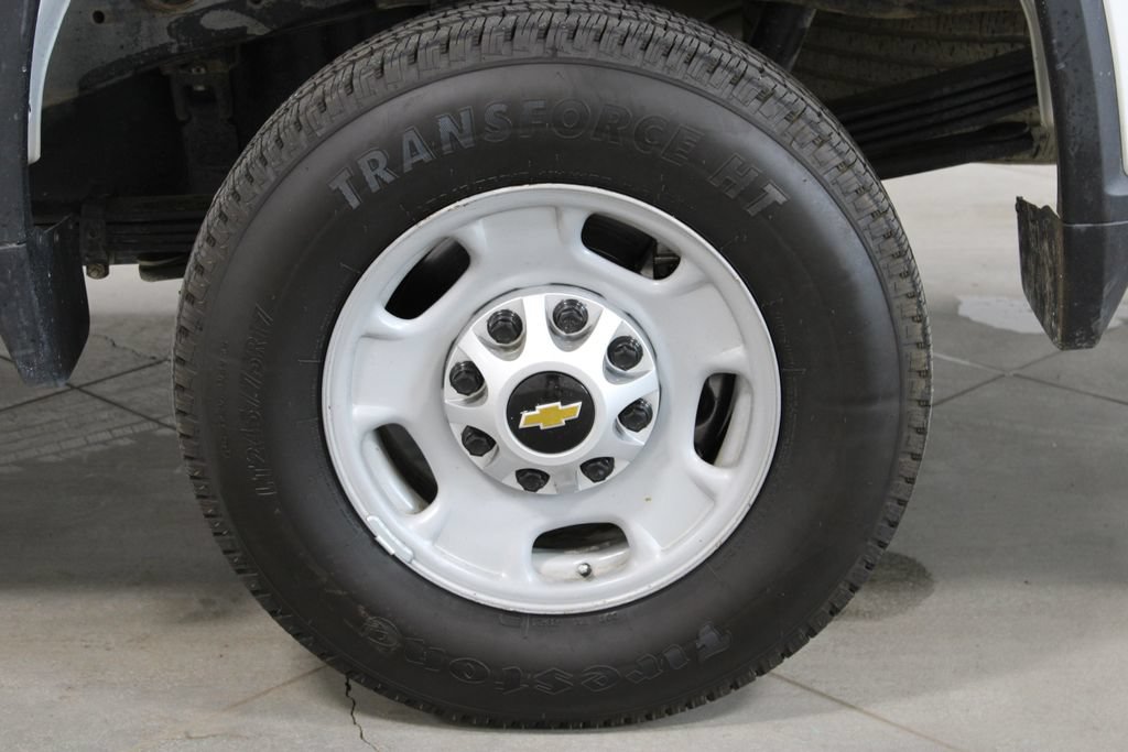 Used 2024 Chevrolet Silverado 2500 W/T w/ WT Convenience Package AWD/4WD image 18