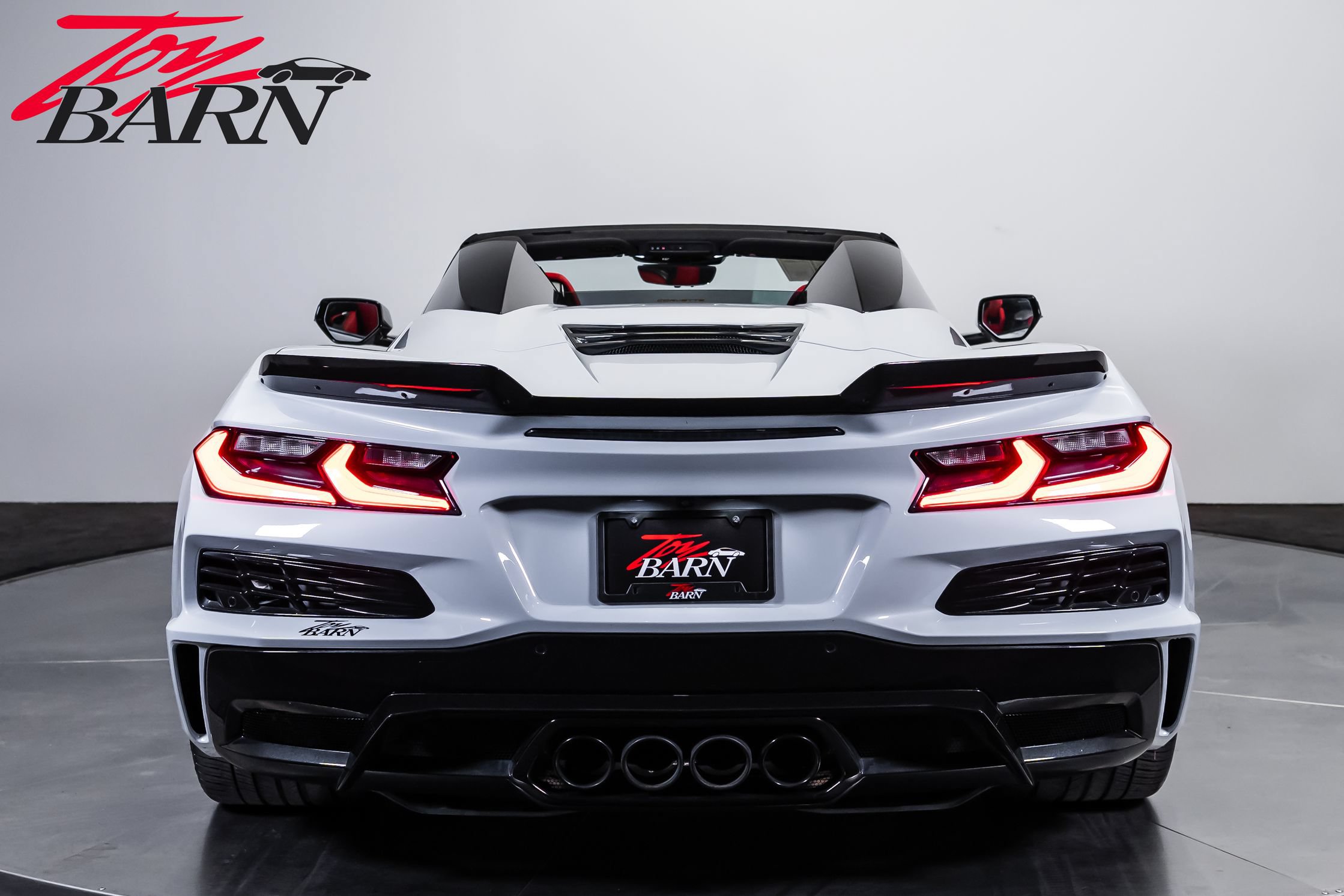 Used 2024 Chevrolet Corvette Z06 w/ Stealth Interior Trim Package RWD image 4