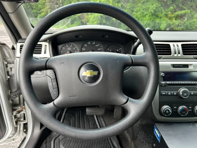 Used 2015 Chevrolet Impala Police FWD image 10