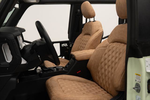 Used 2025 Ford Bronco Badlands AWD/4WD image 32