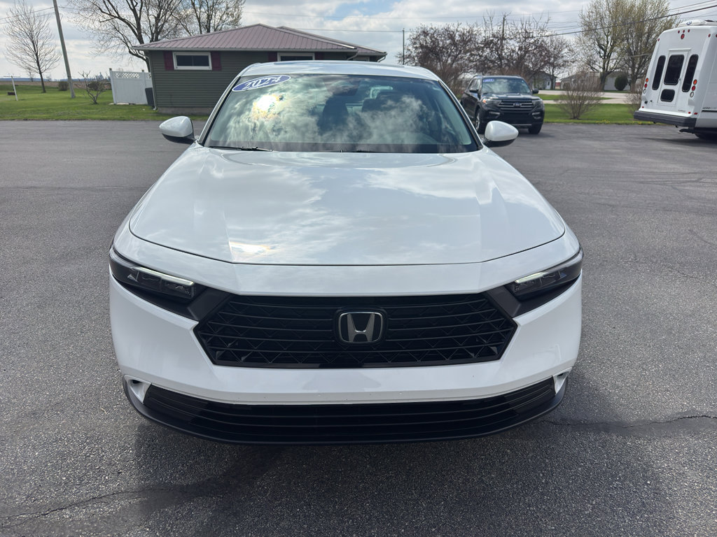 Used 2024 Honda Accord EX image 3