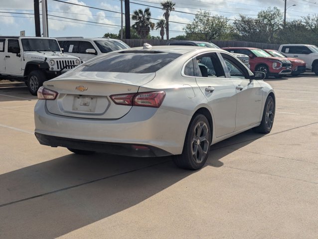 Used 2020 Chevrolet Malibu LT image 4