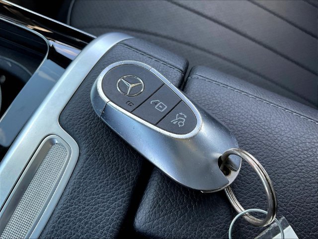 Used 2024 Mercedes-Benz EQE 350+ SUV image 33