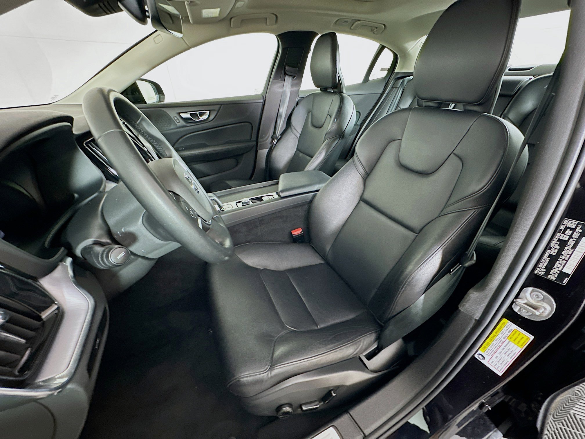 Used 2024 Volvo S60 B5 Core FWD image 13