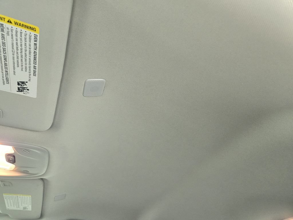 New 2027 Chevrolet Bolt LT w/ Comfort Package FWD image 27