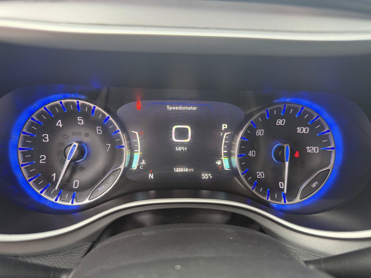 Used 2024 Chrysler Pacifica Touring FWD image 26