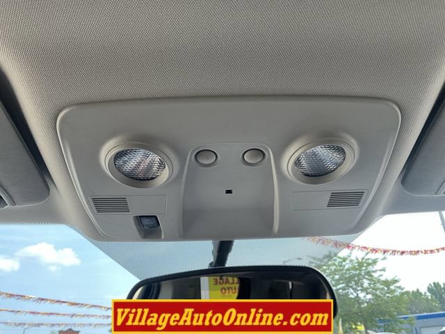Used 2013 GMC Acadia SLE AWD/4WD image 49