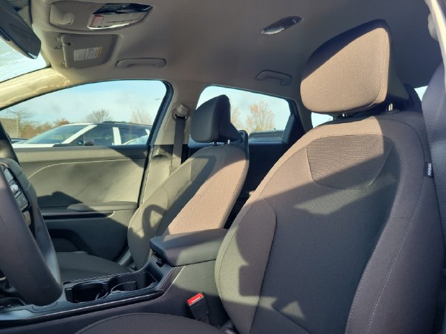 New 2026 Kia K4 FWD image 10
