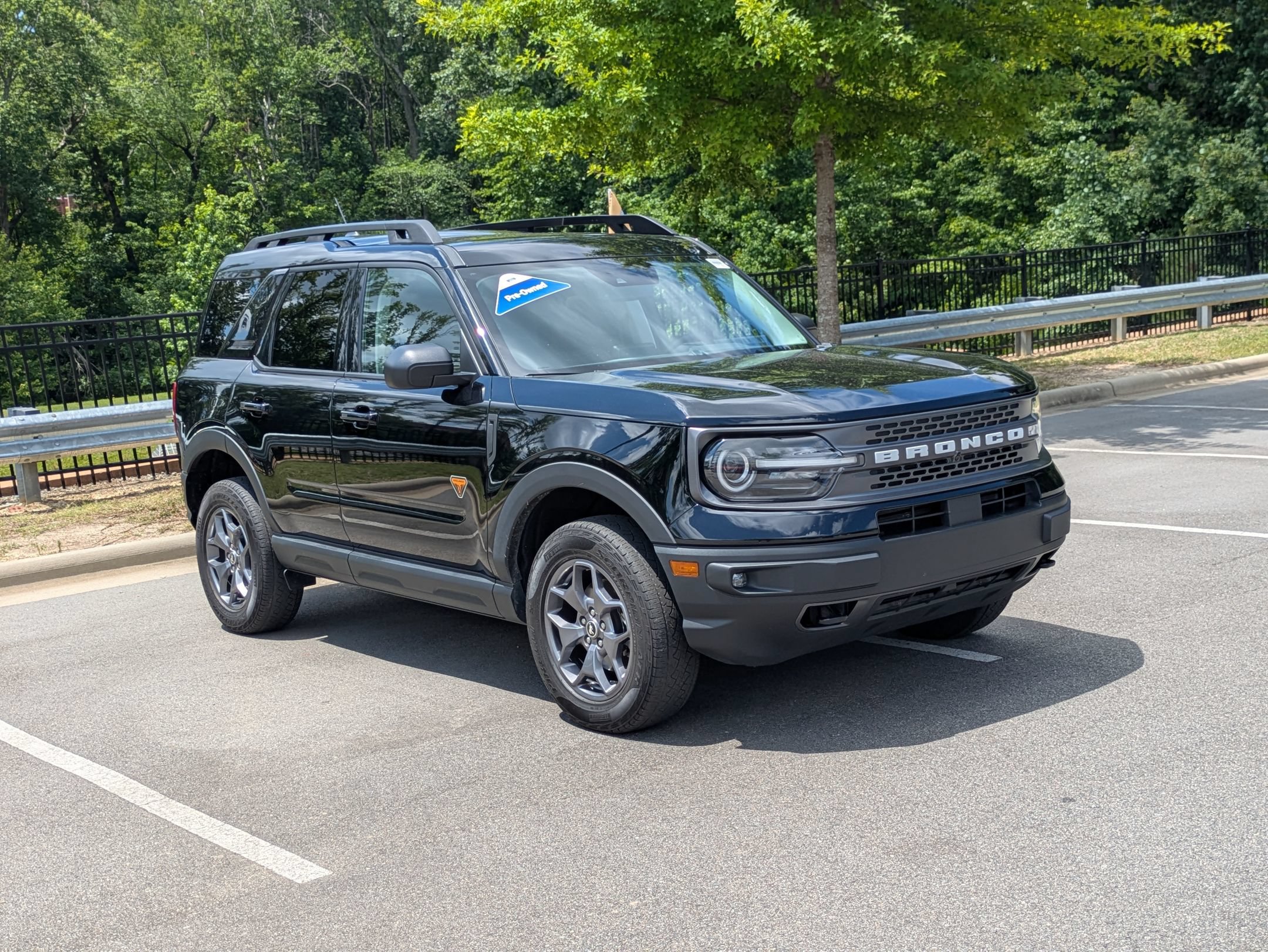 Certified 2024 Ford Bronco Sport Badlands w/ Premium Package AWD/4WD image 2