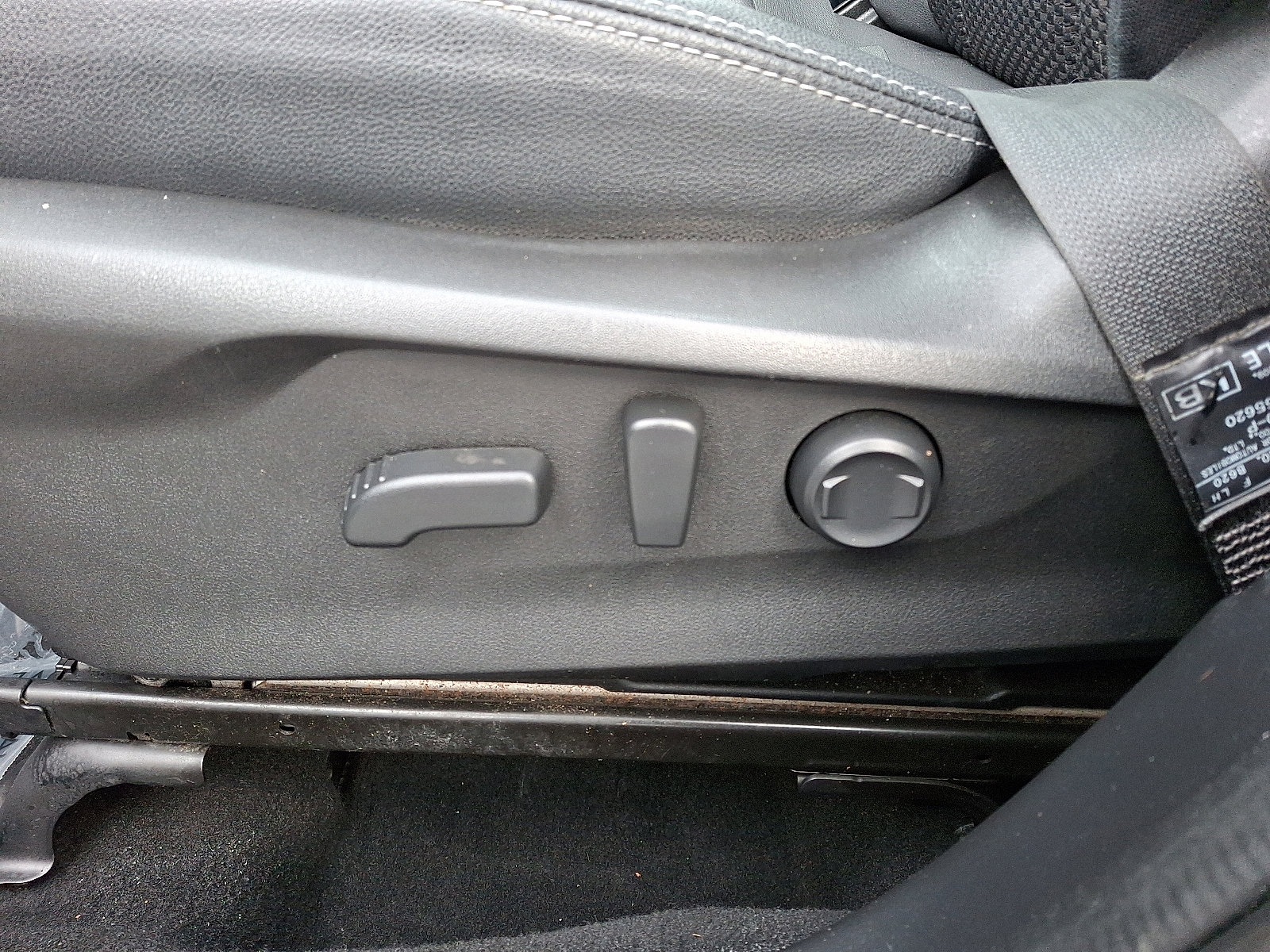 Used 2022 Subaru Forester Premium image 16