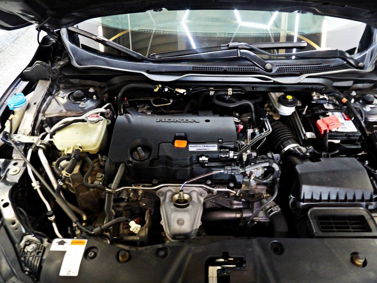 Used 2020 Honda Civic LX image 4