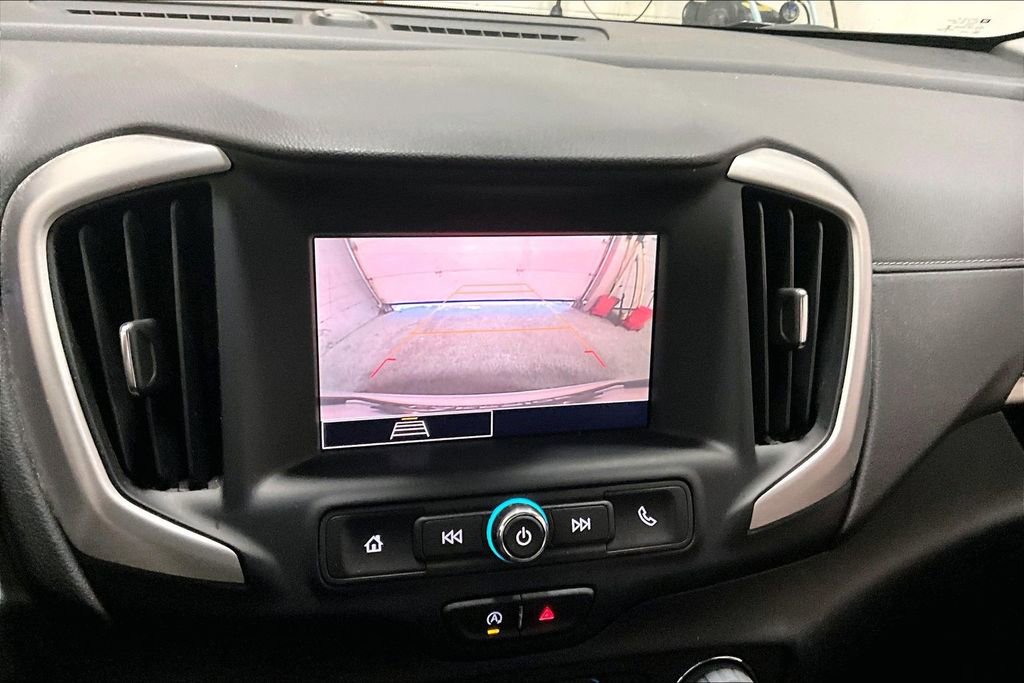 Used 2023 GMC Terrain SLE w/ Driver Convenience Package image 14