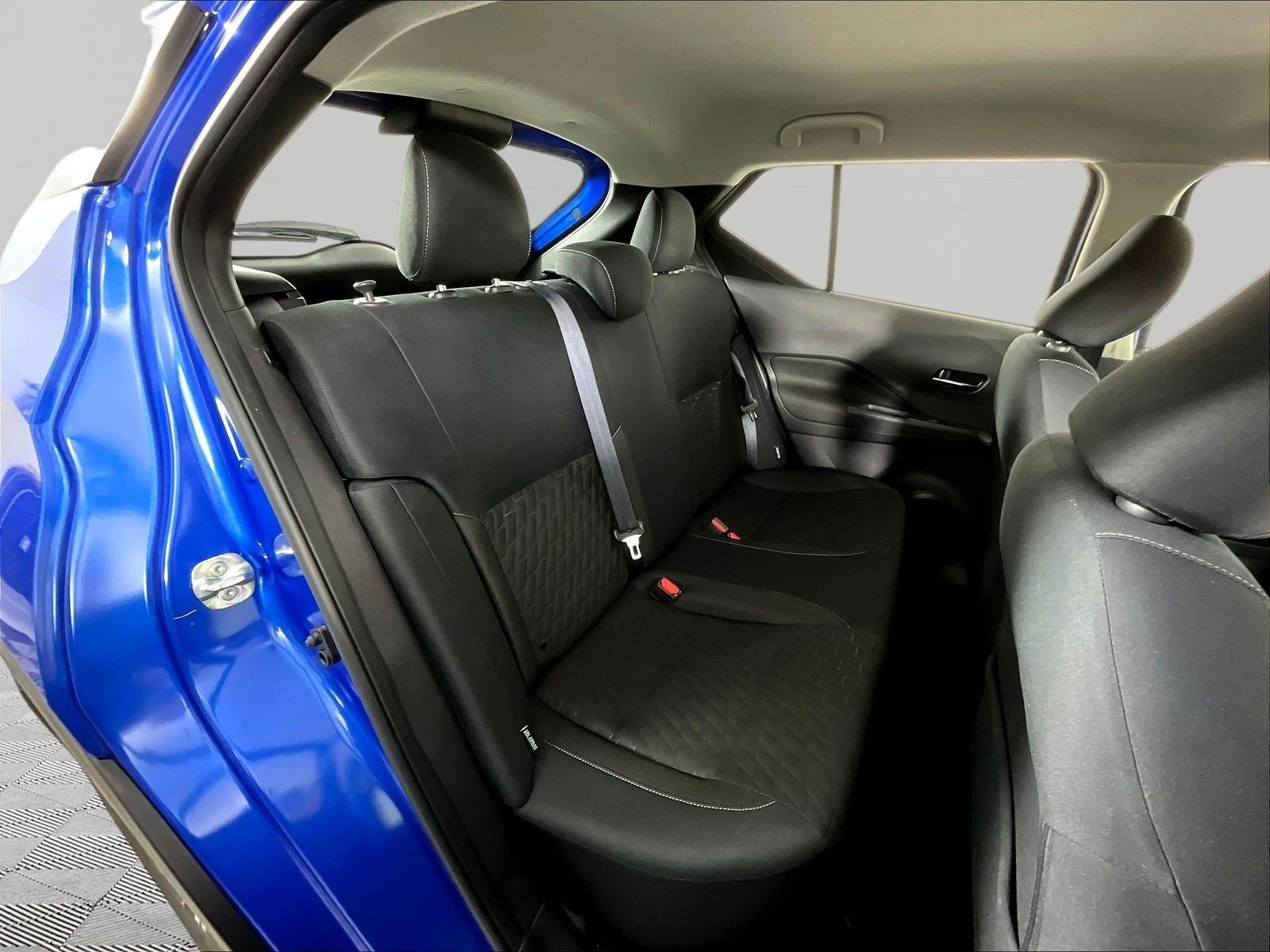 Certified 2023 Nissan Kicks SV FWD image 25