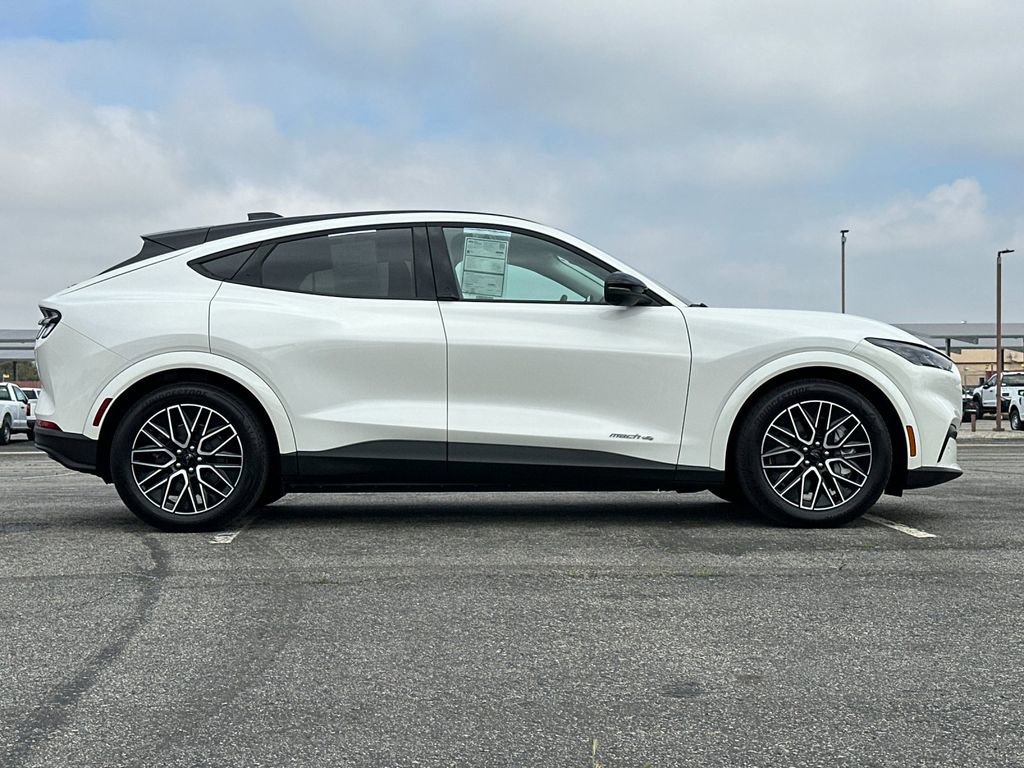 Certified 2025 Ford Mustang Mach-E Premium image 2