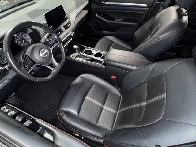 Used 2024 Nissan Altima 2.5 SR FWD image 28