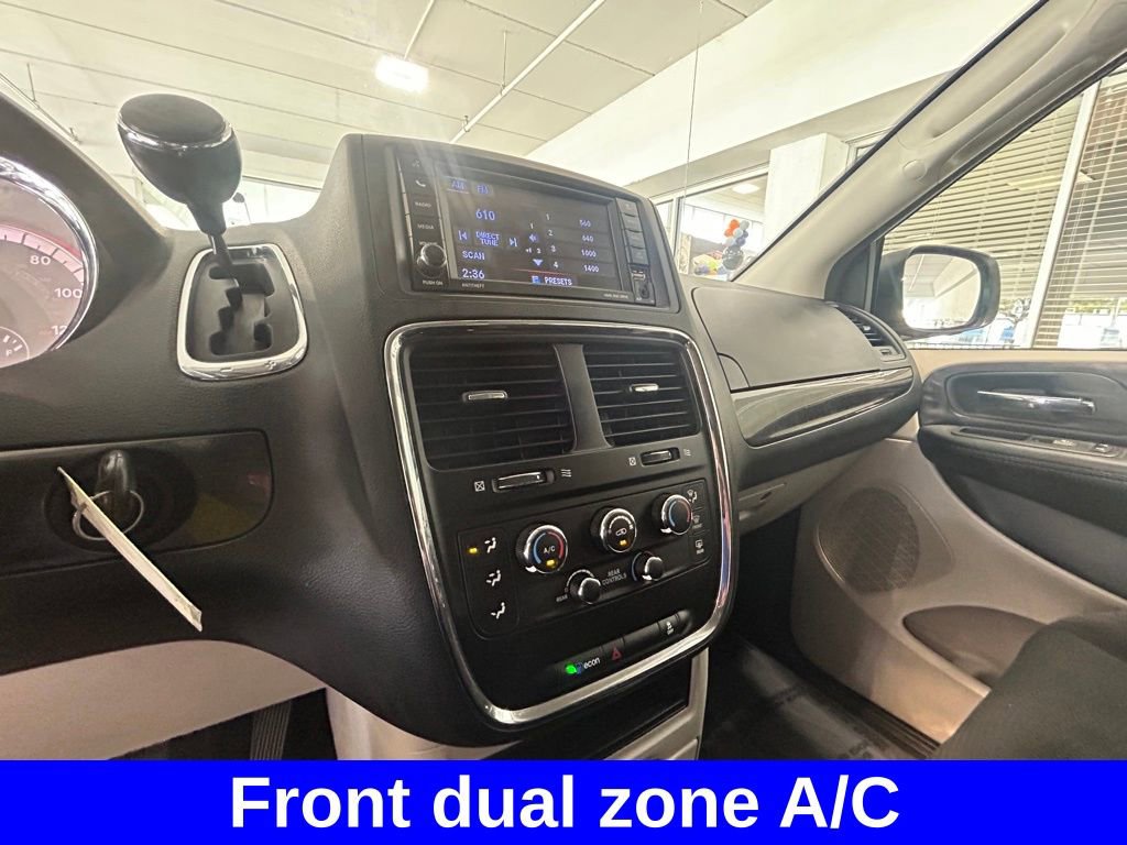 Used 2020 Dodge Grand Caravan SE w/ Rear Park Assist Package image 11