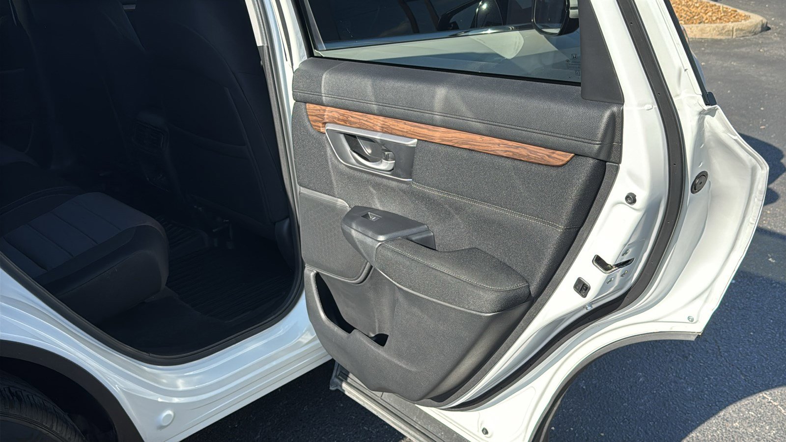 Used 2022 Honda CR-V EX image 30