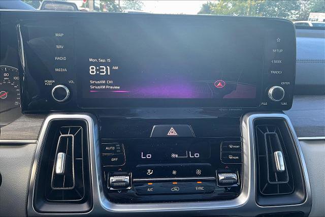 Used 2023 Kia Sorento S image 15