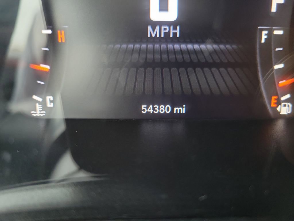 Used 2023 Dodge Challenger SXT image 24