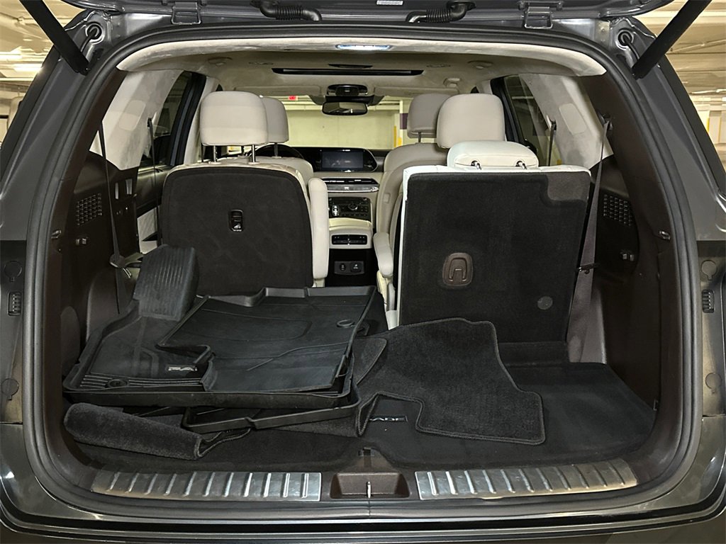 Used 2020 Hyundai Palisade Limited w/ Winter Weather Package image 6