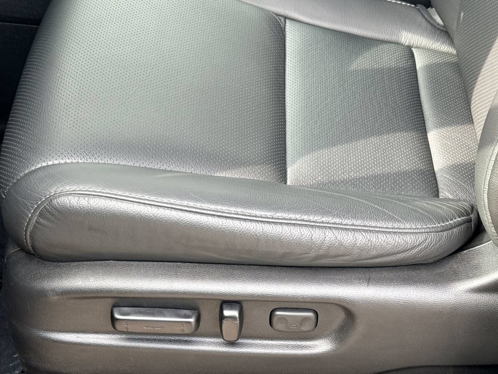 Used 2023 Honda Passport EX-L image 14