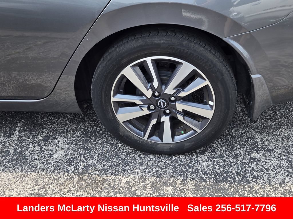 Used 2024 Nissan Versa S w/ S Plus Package FWD image 12