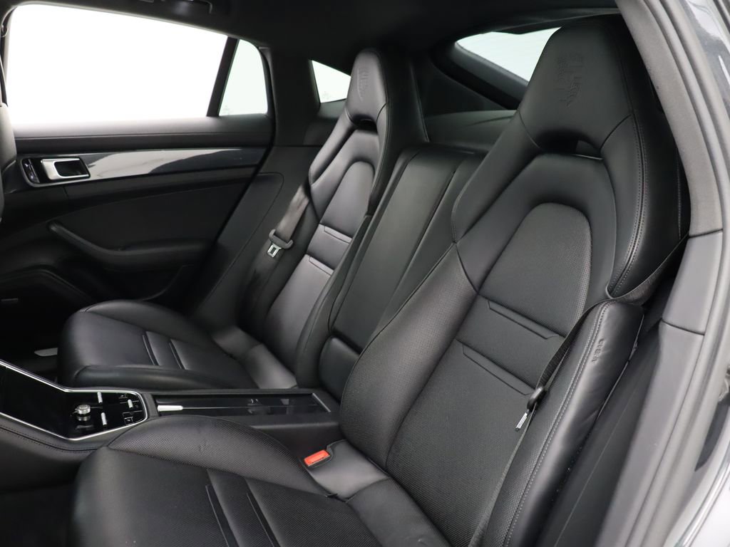 Used 2018 Porsche Panamera 4S AWD/4WD image 41