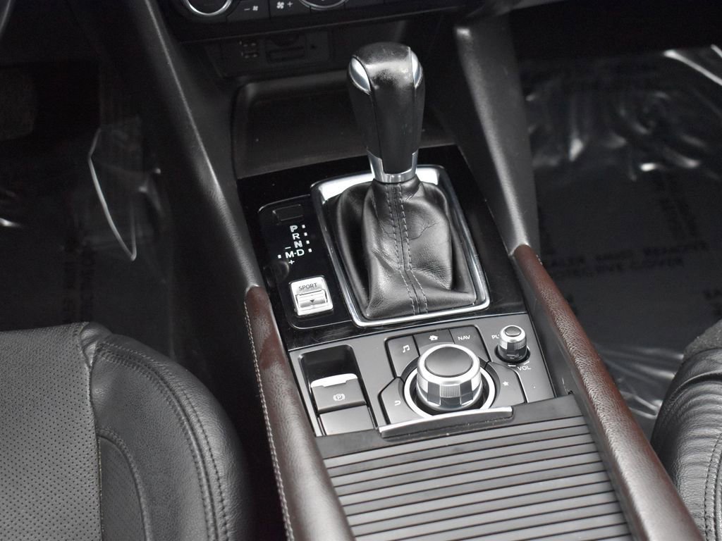 Used 2017 MAZDA MAZDA3 Grand Touring w/ Premium Equipment Package image 21