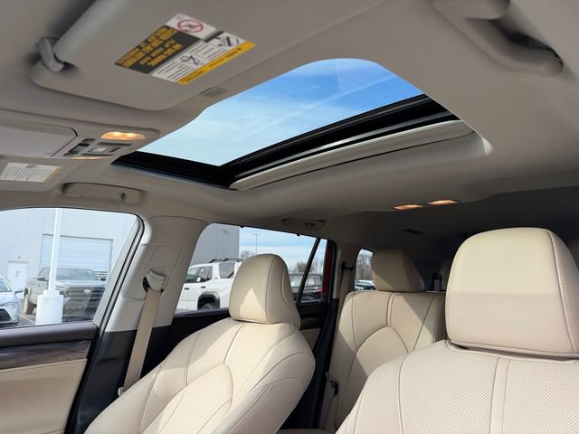Certified 2022 Toyota Highlander Limited image 35