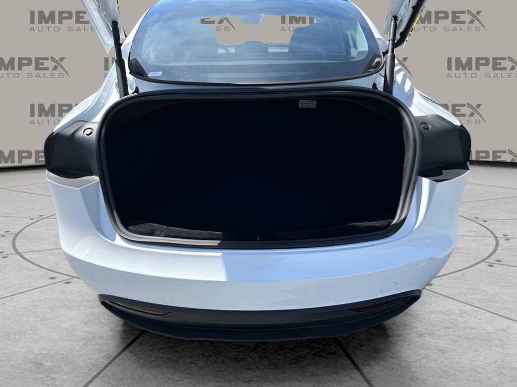 Used 2024 Tesla Model 3 Standard Range RWD image 19