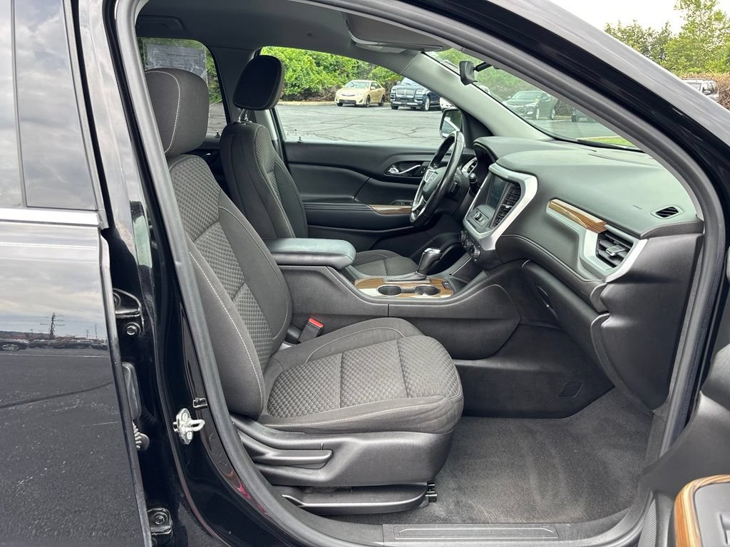 Used 2018 GMC Acadia SLE FWD image 22