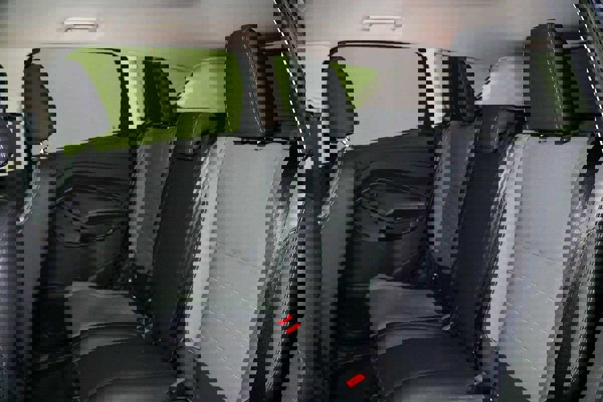 Used 2017 Ford Escape S image 16