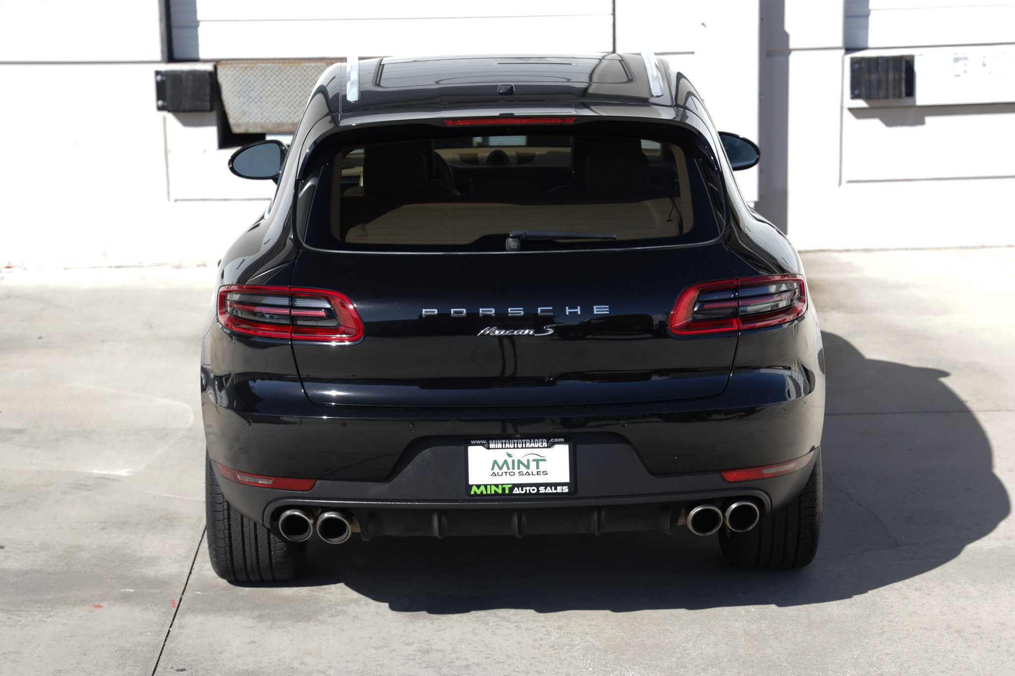 Used 2016 Porsche Macan S AWD/4WD image 14