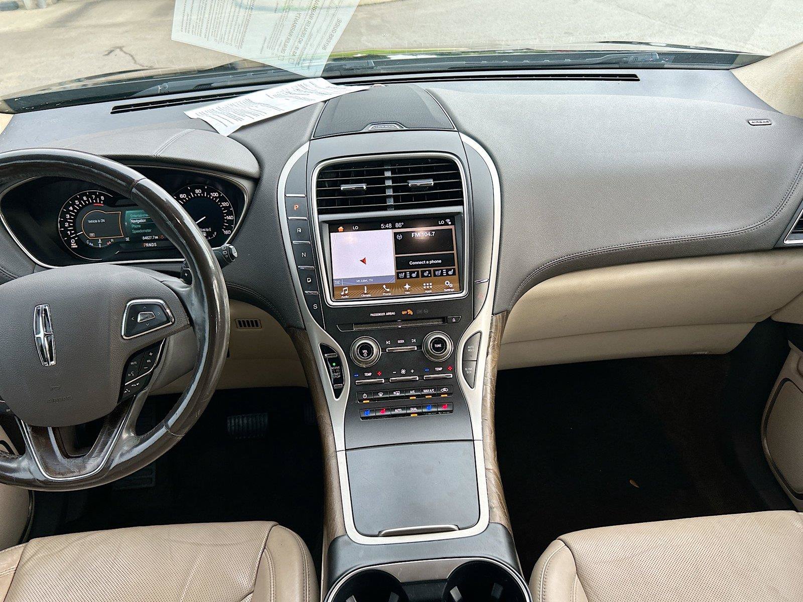 Used 2017 Lincoln MKX Reserve w/ Lincoln MKX Climate Package FWD image 21
