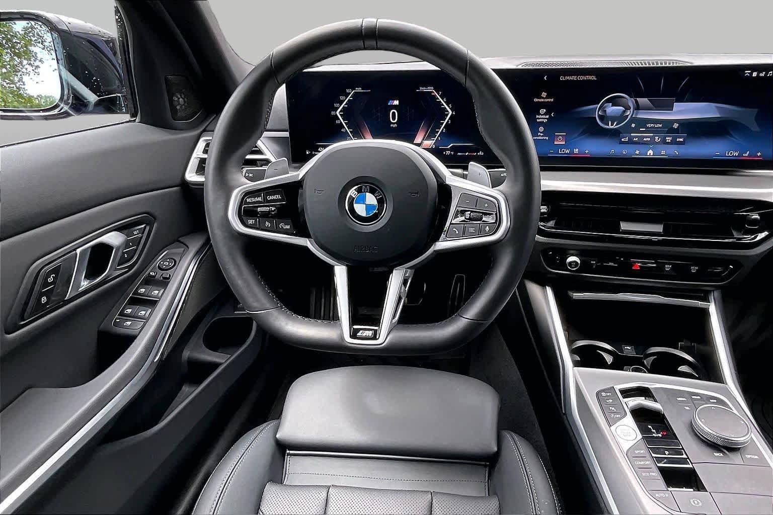 Used 2026 BMW 330i xDrive Sedan w/ M Sport Package AWD/4WD image 5