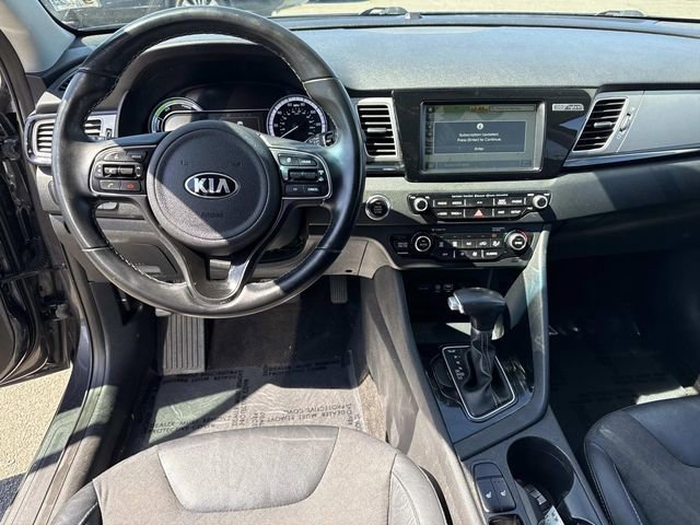 Used 2018 Kia Niro EX w/ EX Touring Graphite Edition image 17