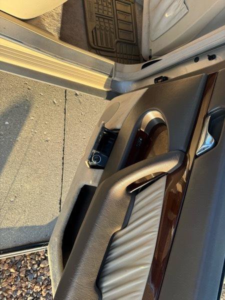 Used 1995 Mercedes-Benz S 320 image 21