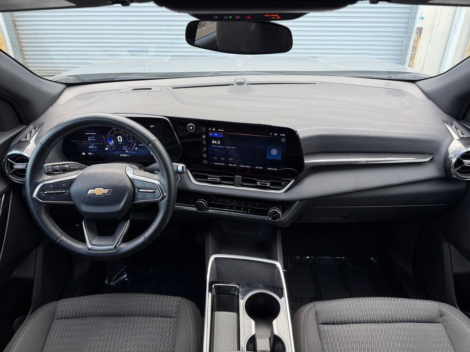 Used 2025 Chevrolet Equinox LT FWD image 33