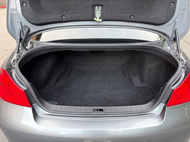 Used 2012 INFINITI G37 Journey w/ Premium Pkg RWD image 40